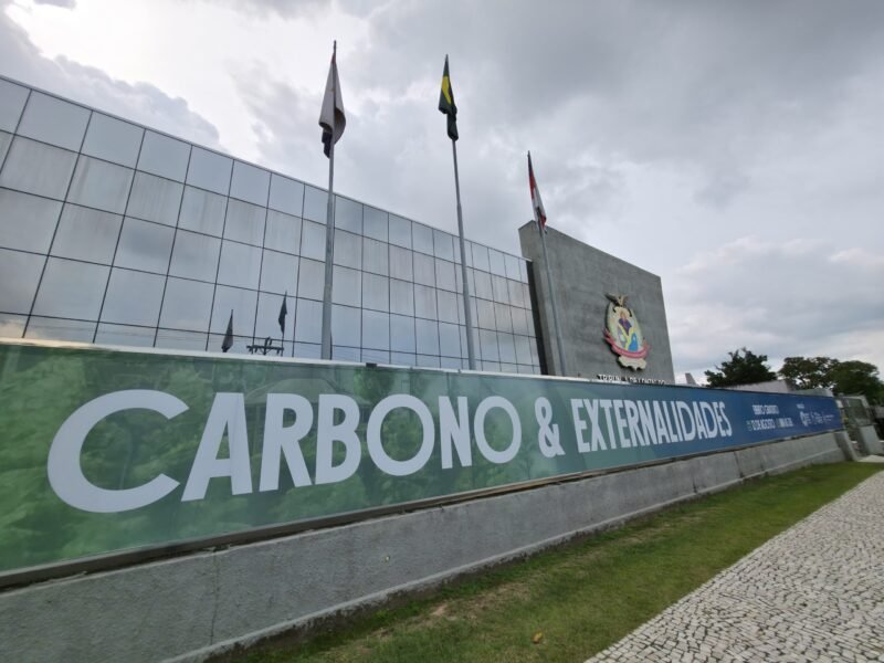 TCE-AM promove seminário sobre mercado de carbono e florestas