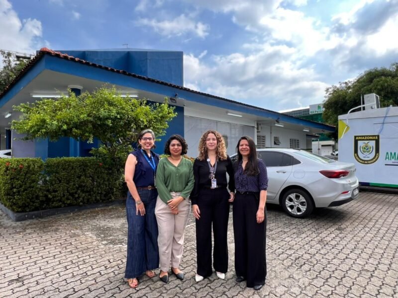 TCE-AM faz ação pedagógica sobre políticas de proteção às mulheres