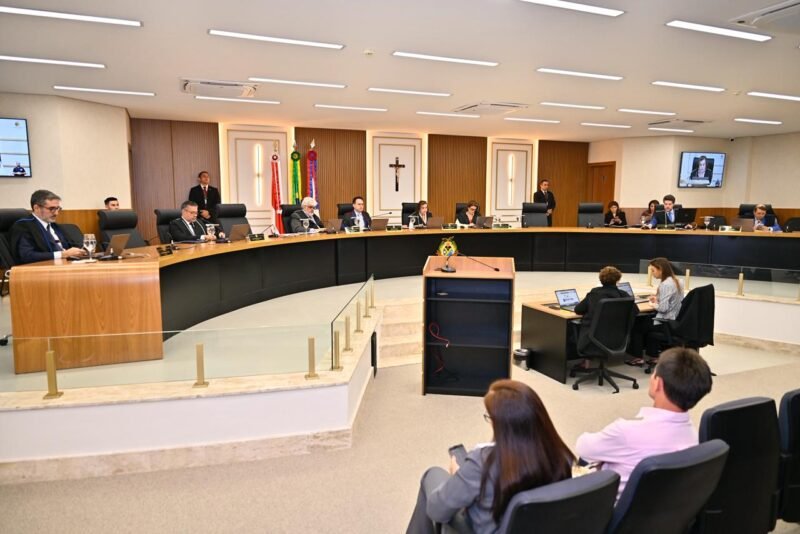 TCE-AM mantém condenação e cobra devolução de R$ 90 mil