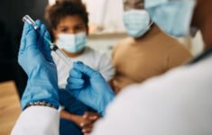 Desinformação ainda freia vacinação contra doenças respiratórias