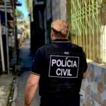 Equipes da PC-AM durante a ação no Tarumã — Foto: Beatriz Sampaio/PC-AM