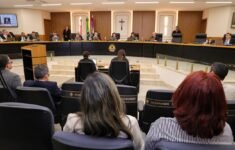 TCE-AM condena ex-prefeito por falhas em convênio de 2021