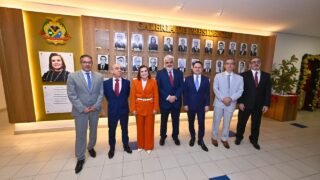 Galeria revitalizada resgata 75 anos de história do TCE-AM (Foto: Joel Arthus/DICOM TCE-AM)