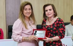 Presidente do TCE-AM recebe Prêmio “Mãos que Amparam”