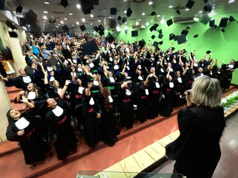 Escola técnica forma profissionais e anuncia expansão em Manaus