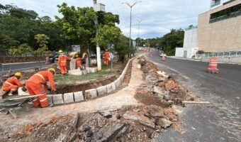 Serviços de implantação de sarjeta e meio-fio (Foto: Divulgação/Seminf)