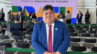 David Reis participa da posse do novo ministro do Turismo