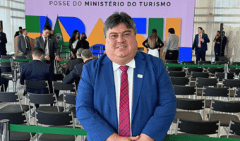 David Reis participa da posse do novo ministro do Turismo