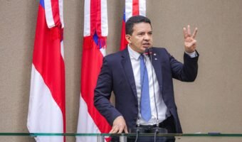 Cidadão do Amazonas? A honraria virou piada eleitoral