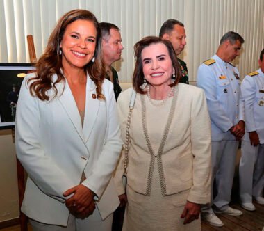 Danielle de Meneses Oliveira Mady e Yara Amazônia Lins (Foto: Filipe Jazz/TCE-AM)