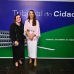 Recondução da presidente Milene (Foto: Joel Arthus/TCE-AM)