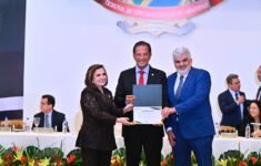 Ministro Mauro Campbell destaca escolas de contas no TCE-AM