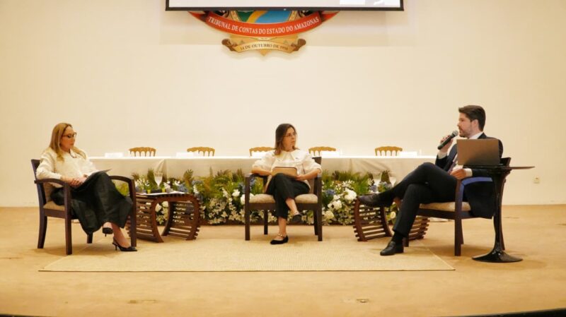 Debate sobre sanções (Foto: Mário Freitas/TCE-AM) Justiça: TCE-AM sedia debate sobre sanções