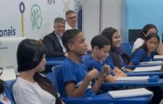 Curso de Língua Coreana começa em Manaus e leva oportunidade internacional a alunos da rede municipal