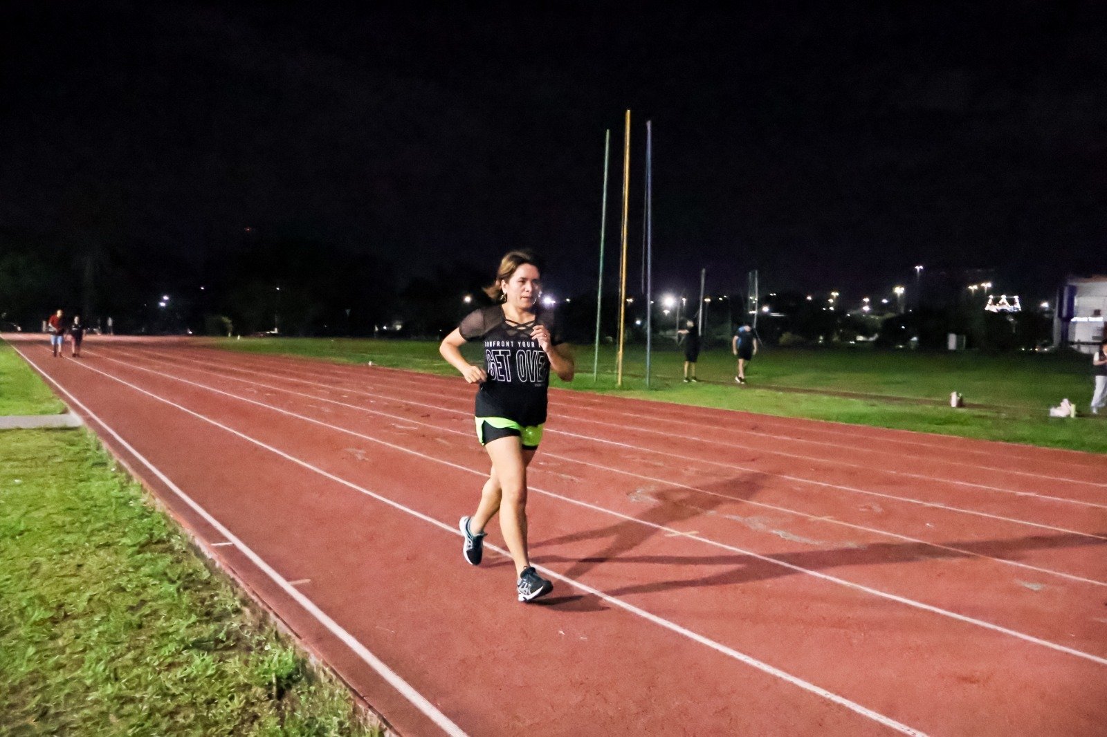 Governo do Amazonas realiza aula inaugural da corrida para adultos na Vila Olímpica de Manaus