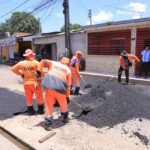 Obras avançam na rua Tenório Telles, no Tarumã. (Foto: Márcio Melo / Seminf)