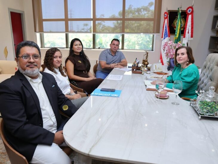 O encontro foi mediado pelo deputado estadual Wilker Barreto (Foto: Filipe Jazz/DICOM TCE-AM)