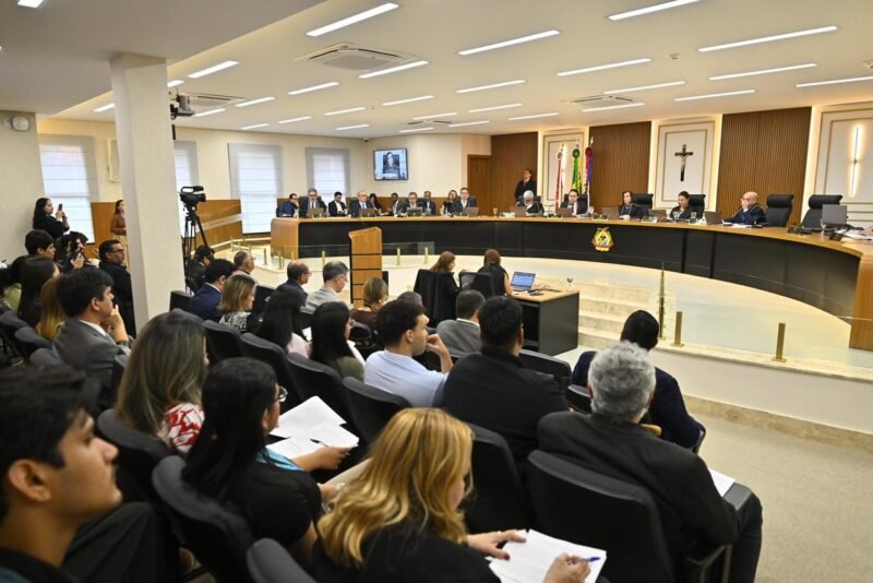 TCE-AM multa presidente da Câmara de Manacapuru