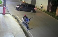 Motociclista sofre acidente e sai ileso em Manaus