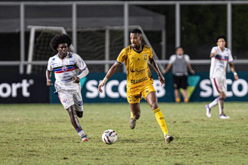 Amazonas FC vence e segue líder da Série C