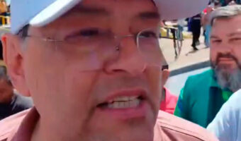 Senador reage a pergunta sobre BR-319 (Foto: Reprodução)