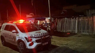 O local do crime foi isolado Divulgaçãoela polícia (Foto: Divulgação)