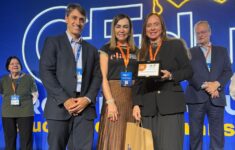 Pelo 3º ano consecutivo, escola de Manaus sobe ao pódio em premiação nacional