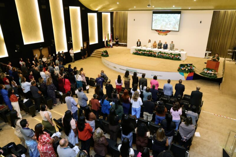 TCE-AM destaca orientação em políticas da primeira infância