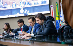 Lei de Thiago Abrahim cria política de ensino de primeiros socorros nas escolas do Amazonas