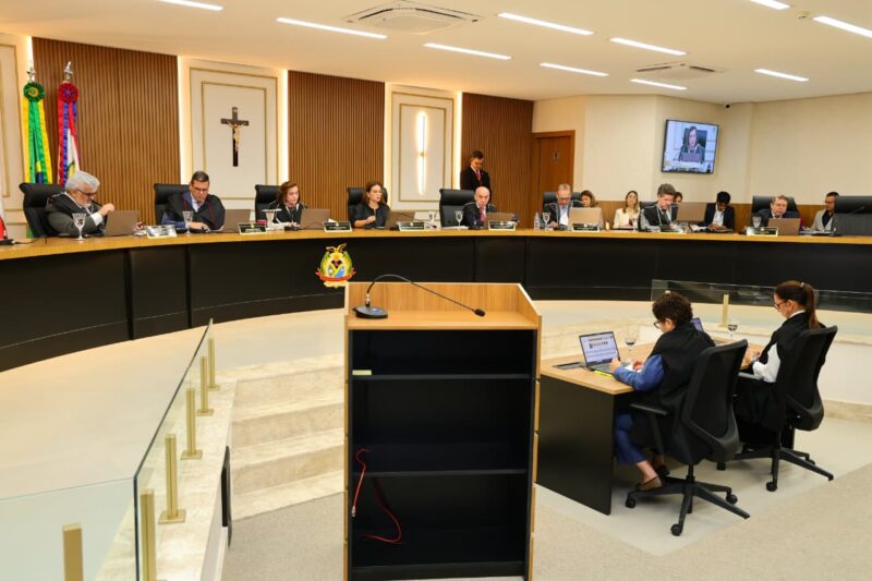 TCE-AM avança programa que fortalece educação nos municípios