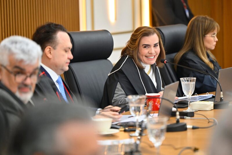 TCE-AM recebe selo nacional por boas práticas ambientais. (Foto:
Joel Arthus / TCE-AM | Dicom) TCE-AM conquista selo ambiental pelo quinto ano seguido