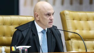 Moraes dá 48 horas para Bolsonaro informar se autorizou vídeo com IA