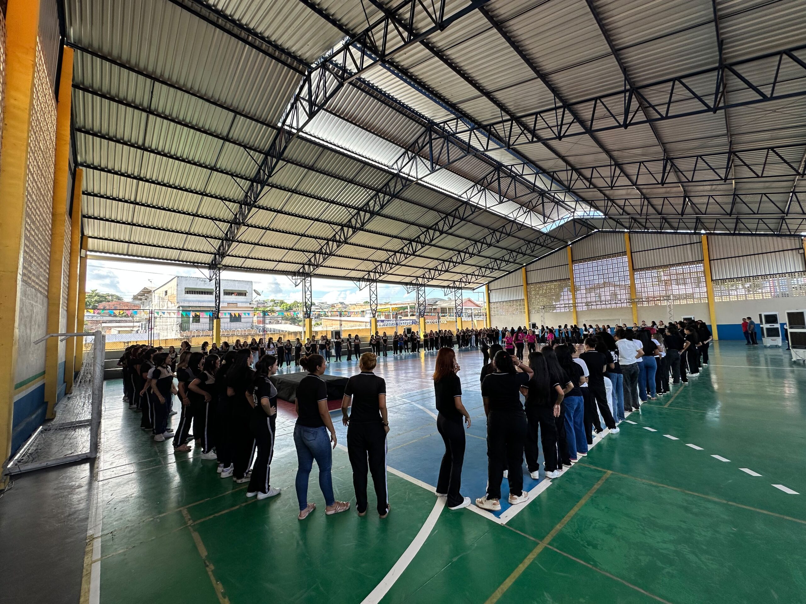 Sedel realiza 5ª edição do Curso de Defesa Pessoal para mais de 200 alunas na Escola Estadual Terezinha Almeida