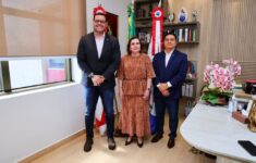 Presidente do TCE-AM recebe representantes da Suframa. (Foto: Divulgação/TCE-AM)