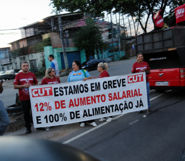 Em Manaus, greve paralisa 70% das rotas do Distrito Industrial
