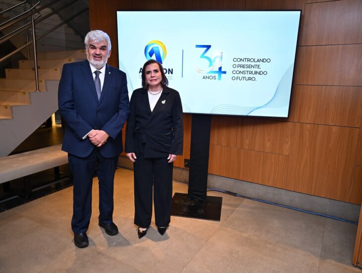 TCE-AM participa de homenagem pelos 34 anos da Atricon