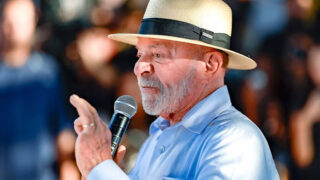 Apoiadores de Lula fazem caminhada e carreata em Manaus