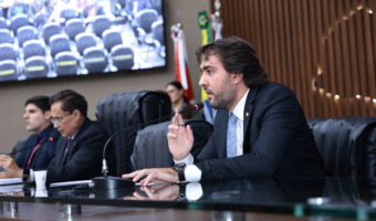 Deputado Thiago Abrahim propõe ampliar acesso ao diagnóstico precoce do autismo no interior do AM