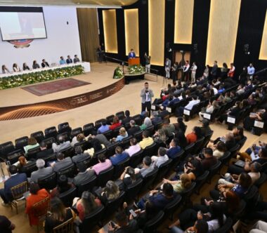 TCE-AM reúne municípios em jornada técnica pela educação