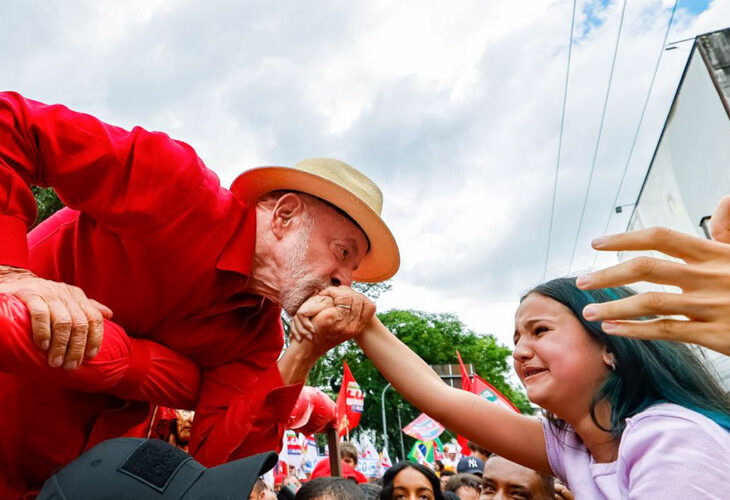 Em Juiz de Fora (MG), Lula defendeu os direitos trabalhistas. (Foto: Ricardo Stuckert)