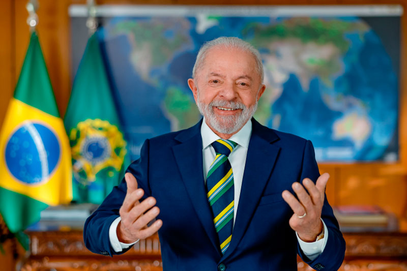 Lula vence Flávio Bolsonaro e conquista novo mandato no Brasil